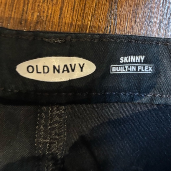 Old Navy Black Built-In Flex Jeans - Picture 1 of 4